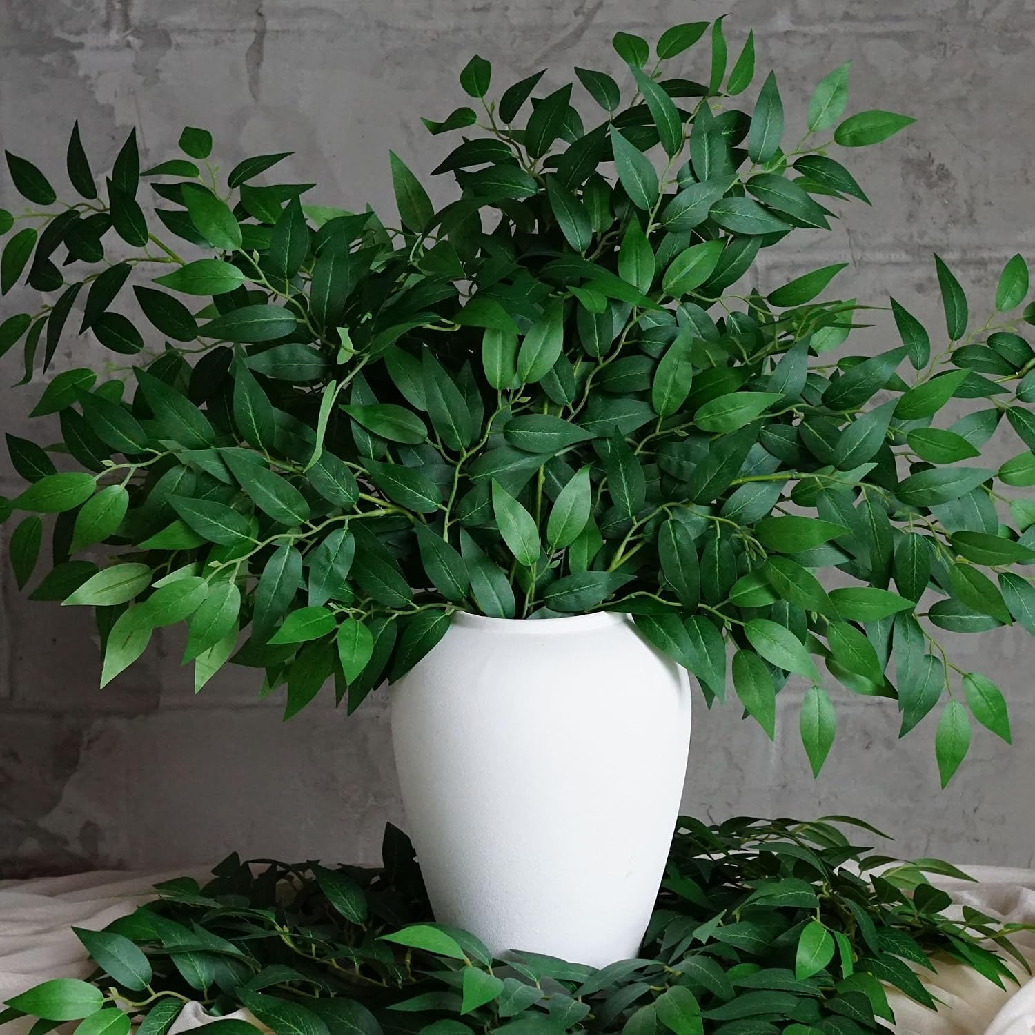 Ruscus Stem Faux - 130 pièces de tiges de Ruscus